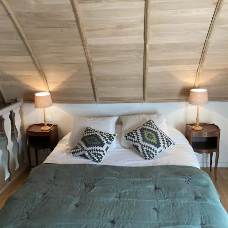 Lantställe Chateau Du Plessis Bochard