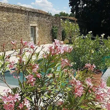 Chateau Du Plessis Bochard * Saint-Pierre-des-Nids